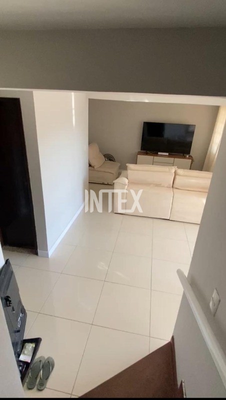 Casa à venda com 3 quartos, 160m² - Foto 13