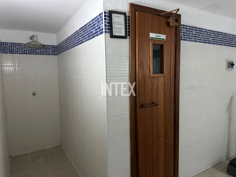 Apartamento à venda com 2 quartos, 80m² - Foto 13