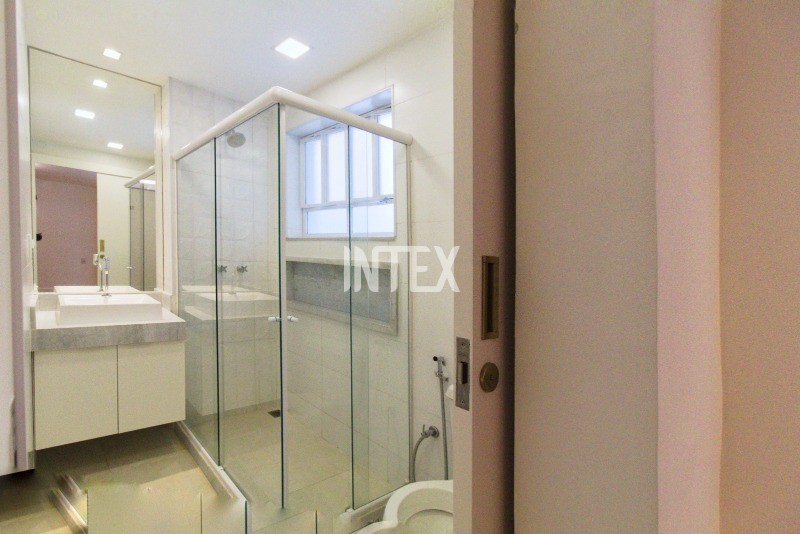 Apartamento à venda com 4 quartos, 420m² - Foto 19