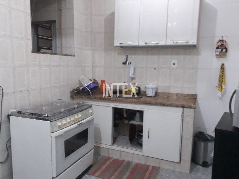 Apartamento à venda com 2 quartos, 89m² - Foto 17