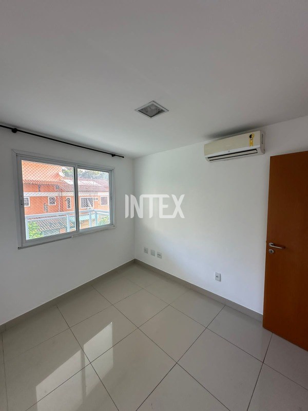 Apartamento à venda com 2 quartos, 85m² - Foto 4