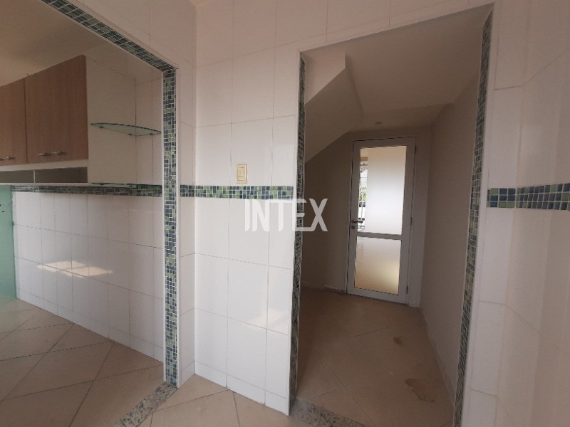 Casa à venda com 3 quartos, 150m² - Foto 21