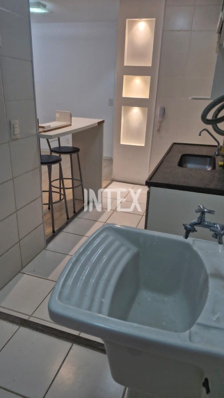 Apartamento à venda com 2 quartos, 55m² - Foto 11