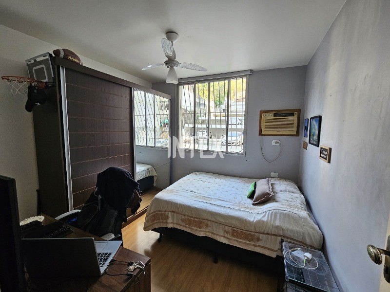 Apartamento à venda com 2 quartos, 70m² - Foto 7