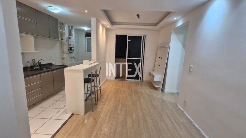 Apartamento à venda com 2 quartos, 55m² - Foto 2