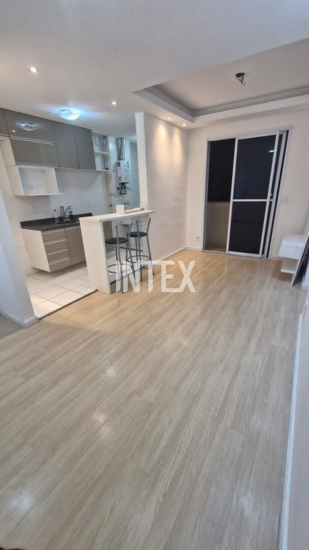 Apartamento à venda com 2 quartos, 55m² - Foto 4