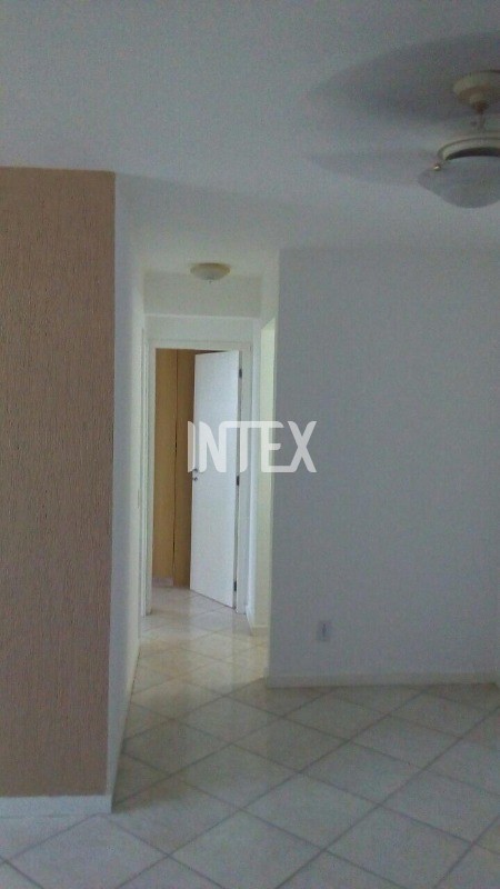 Apartamento à venda com 2 quartos, 65m² - Foto 11