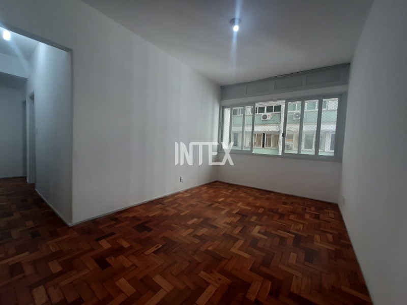 Apartamento para alugar com 2 quartos, 75m² - Foto 1