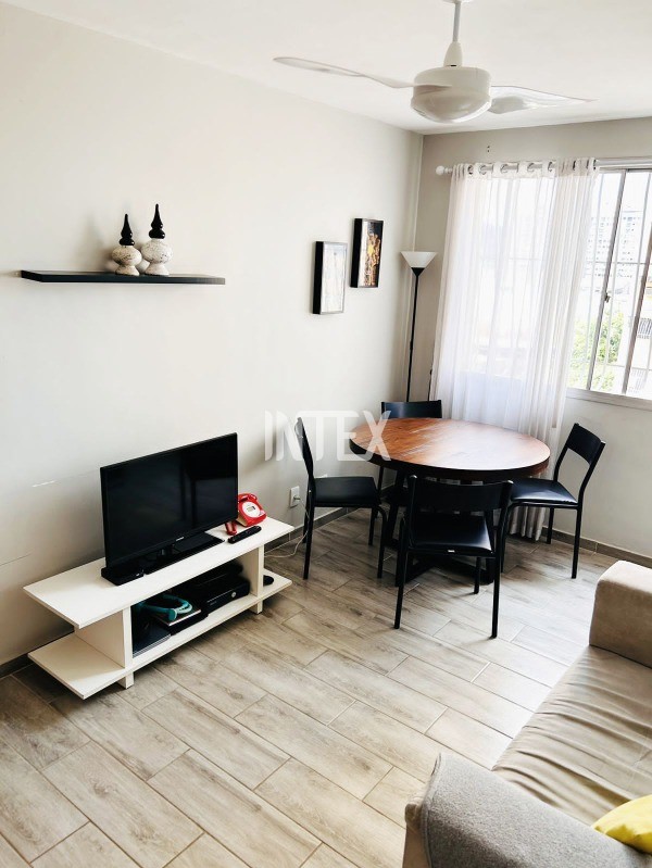 Apartamento à venda com 2 quartos, 76m² - Foto 3