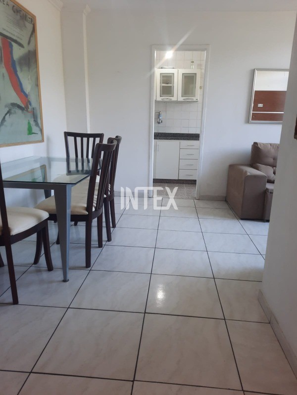 Apartamento à venda com 2 quartos, 66m² - Foto 15