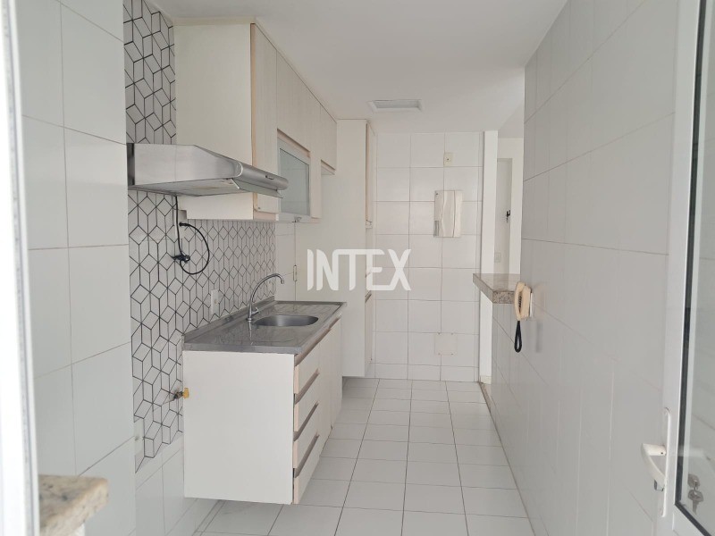 Apartamento à venda com 3 quartos, 88m² - Foto 9