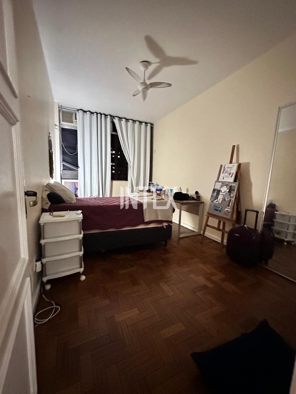 Apartamento à venda com 3 quartos, 134m² - Foto 7