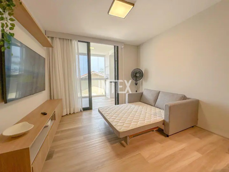 Apartamento à venda com 1 quarto, 55m² - Foto 2