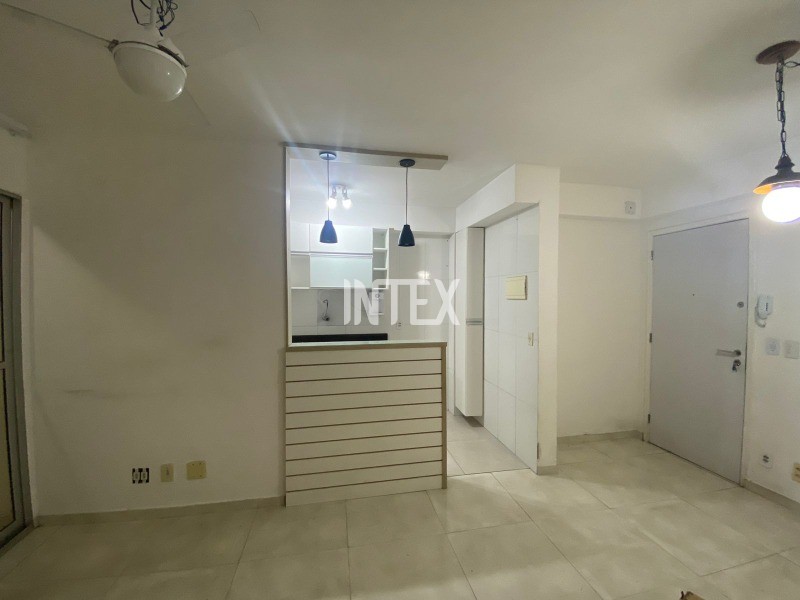 Apartamento à venda com 3 quartos, 82m² - Foto 2