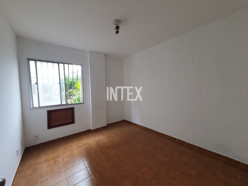 Apartamento à venda com 2 quartos, 60m² - Foto 8