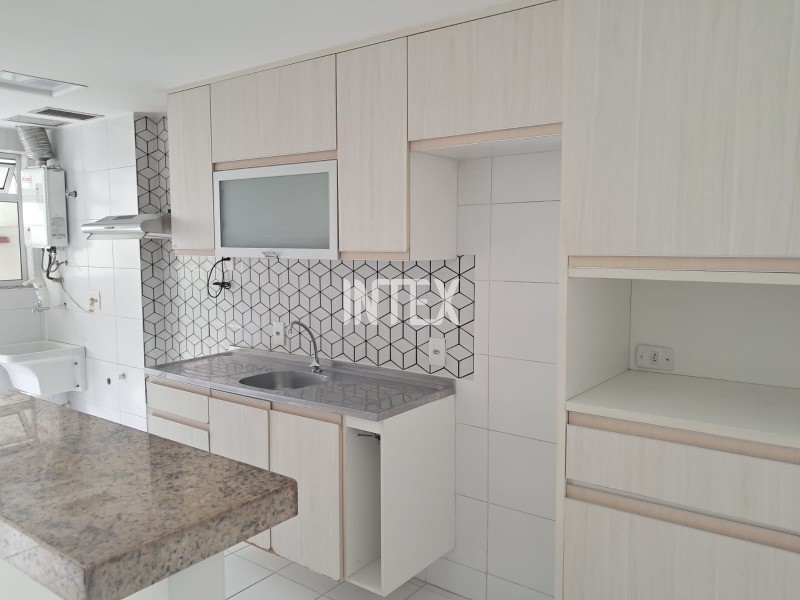 Apartamento à venda com 3 quartos, 88m² - Foto 8