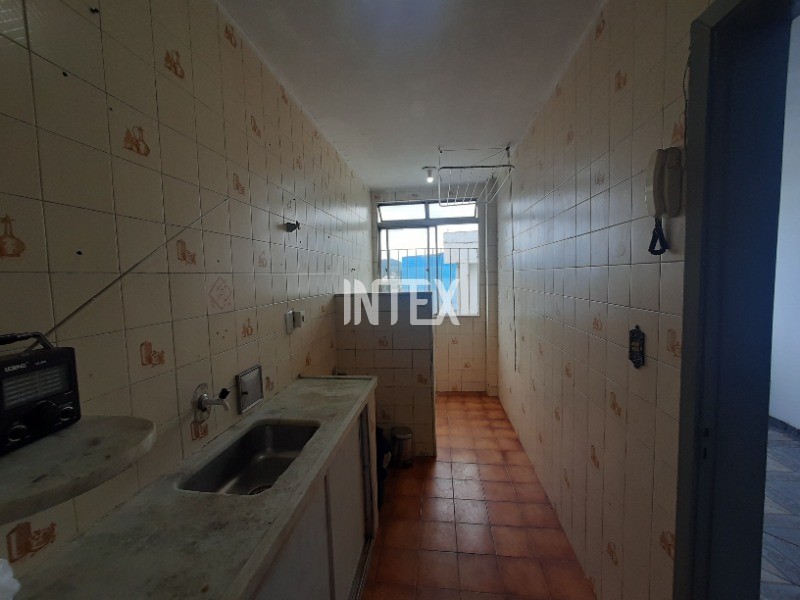 Apartamento à venda com 2 quartos, 55m² - Foto 16