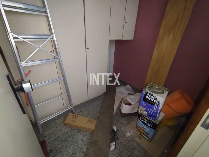 Apartamento à venda com 3 quartos, 220m² - Foto 17