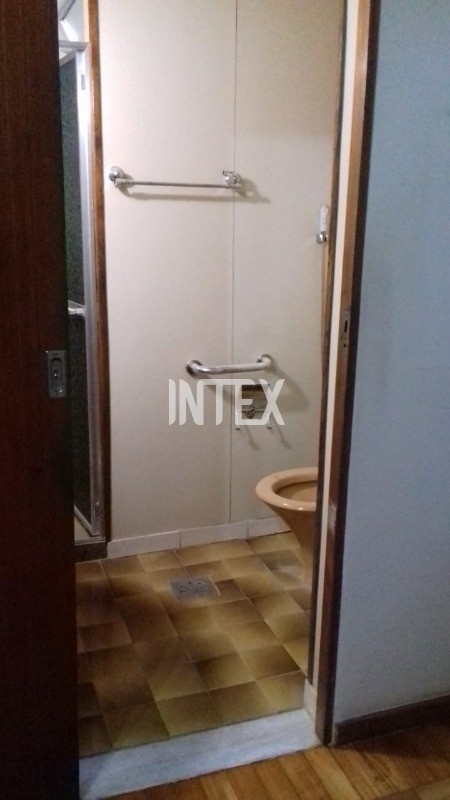 Apartamento à venda com 3 quartos, 220m² - Foto 21