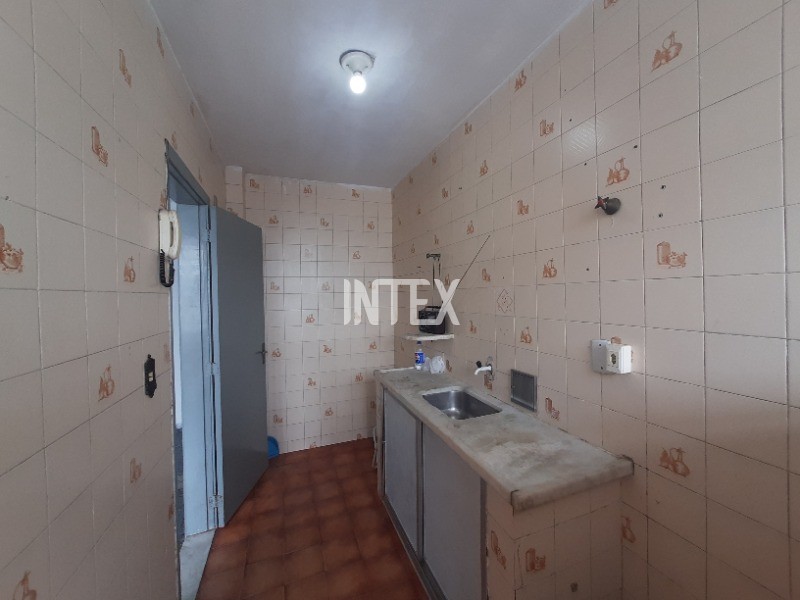 Apartamento à venda com 2 quartos, 55m² - Foto 18