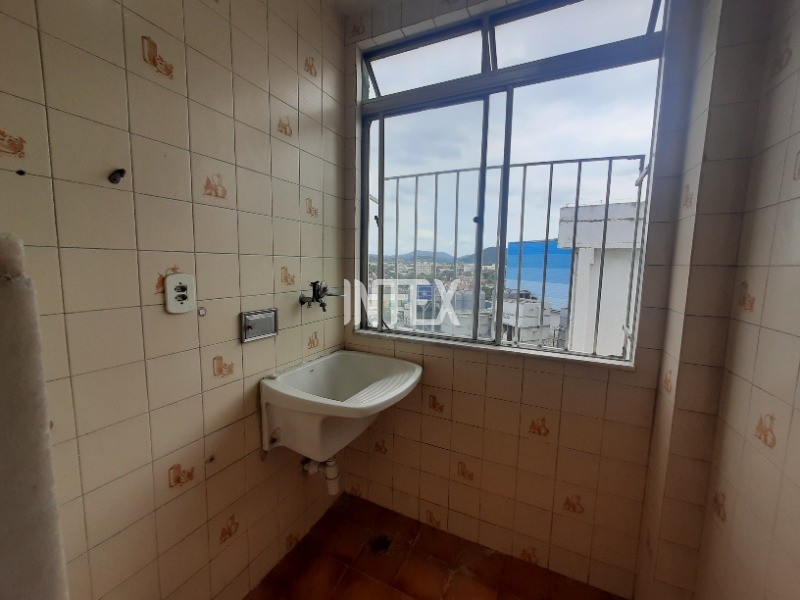 Apartamento à venda com 2 quartos, 55m² - Foto 19