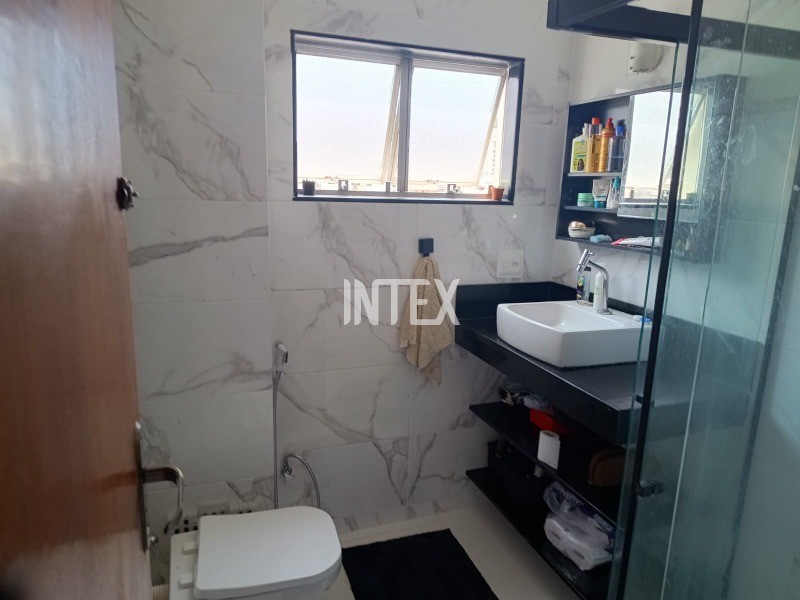 Apartamento à venda com 2 quartos, 76m² - Foto 28