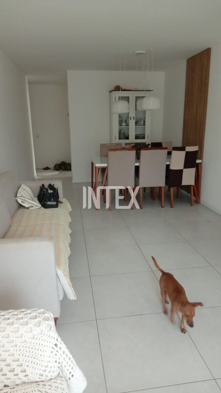 Apartamento à venda com 3 quartos, 140m² - Foto 11