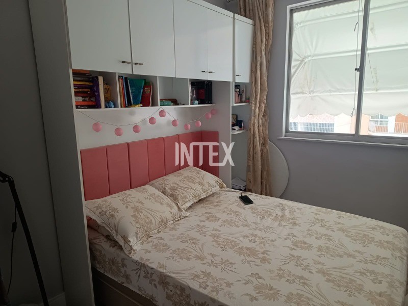 Apartamento à venda com 2 quartos, 76m² - Foto 10