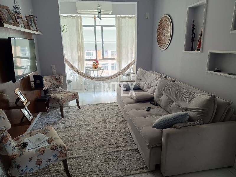 Apartamento à venda com 2 quartos, 76m² - Foto 2