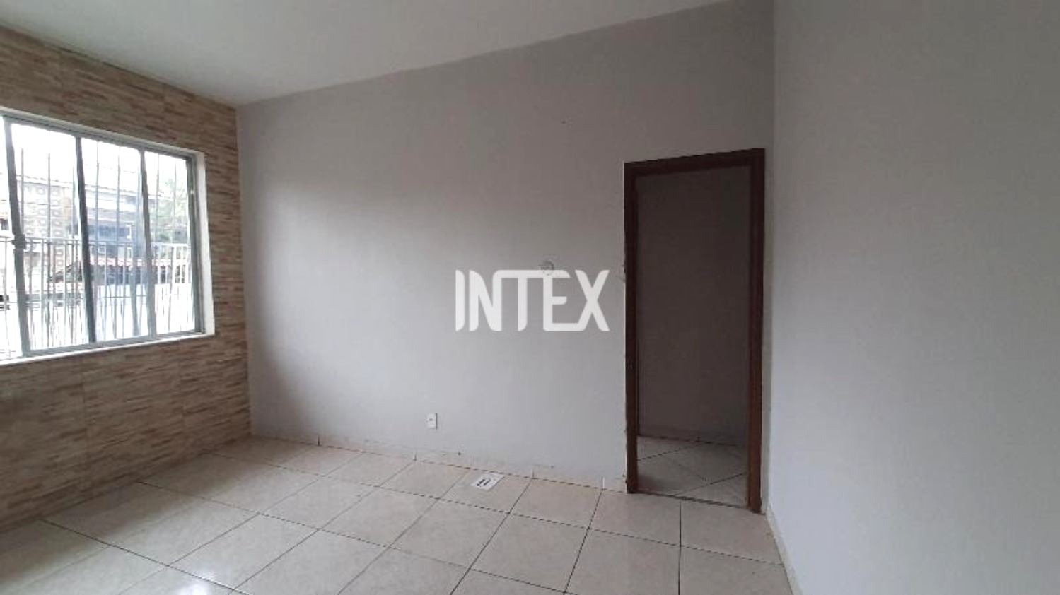 Apartamento à venda com 2 quartos, 75m² - Foto 2