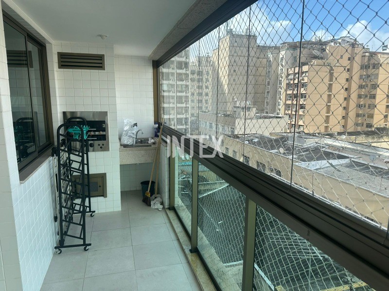 Apartamento à venda com 2 quartos, 85m² - Foto 20