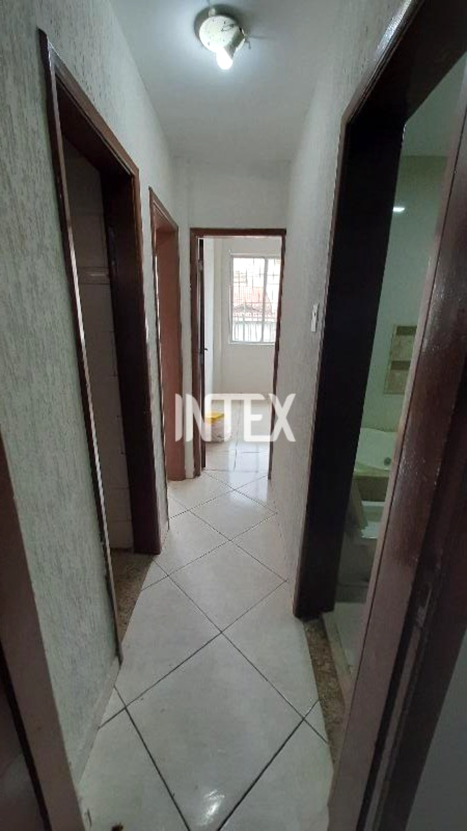 Apartamento à venda com 2 quartos, 75m² - Foto 5