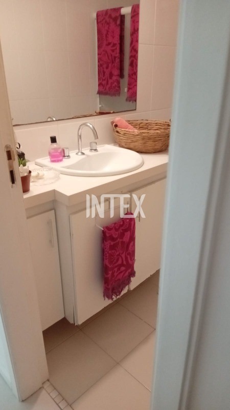 Apartamento à venda com 3 quartos, 140m² - Foto 10