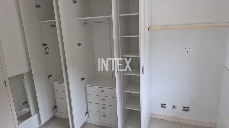 Cobertura à venda com 2 quartos, 147m² - Foto 13