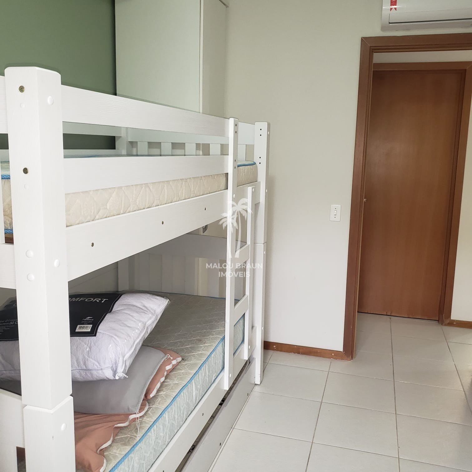 Apartamento para alugar com 2 quartos, 62m² - Foto 9