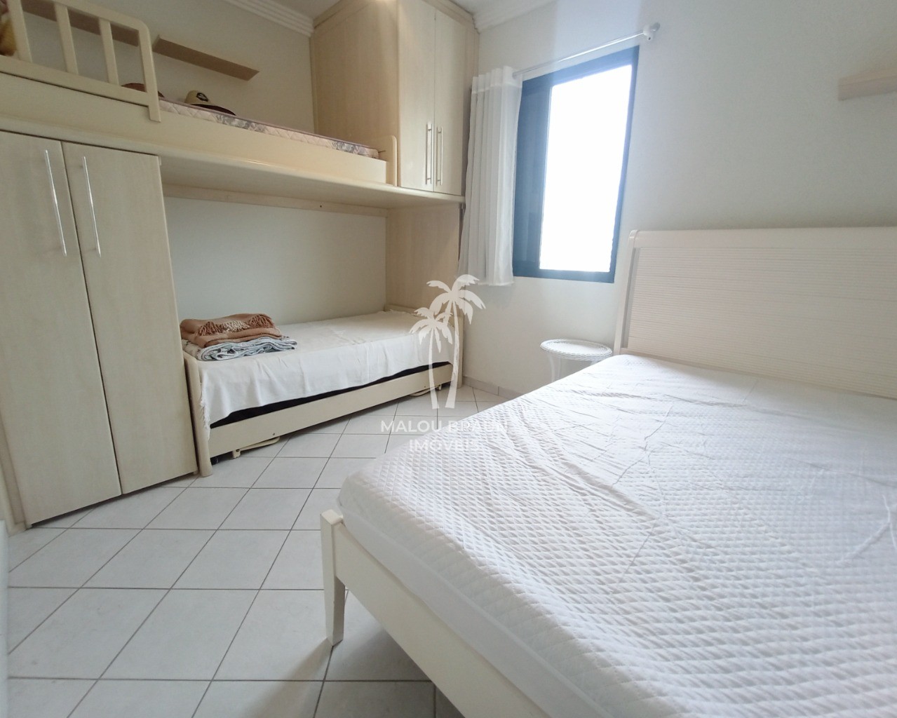 Apartamento para alugar com 3 quartos, 101m² - Foto 16