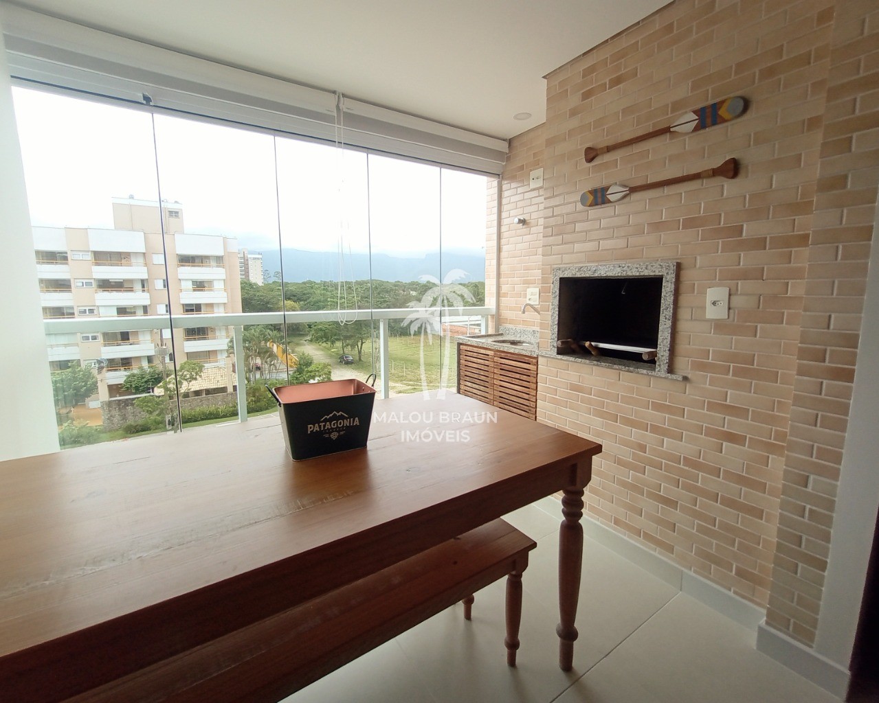 Apartamento à venda com 2 quartos, 69m² - Foto 4