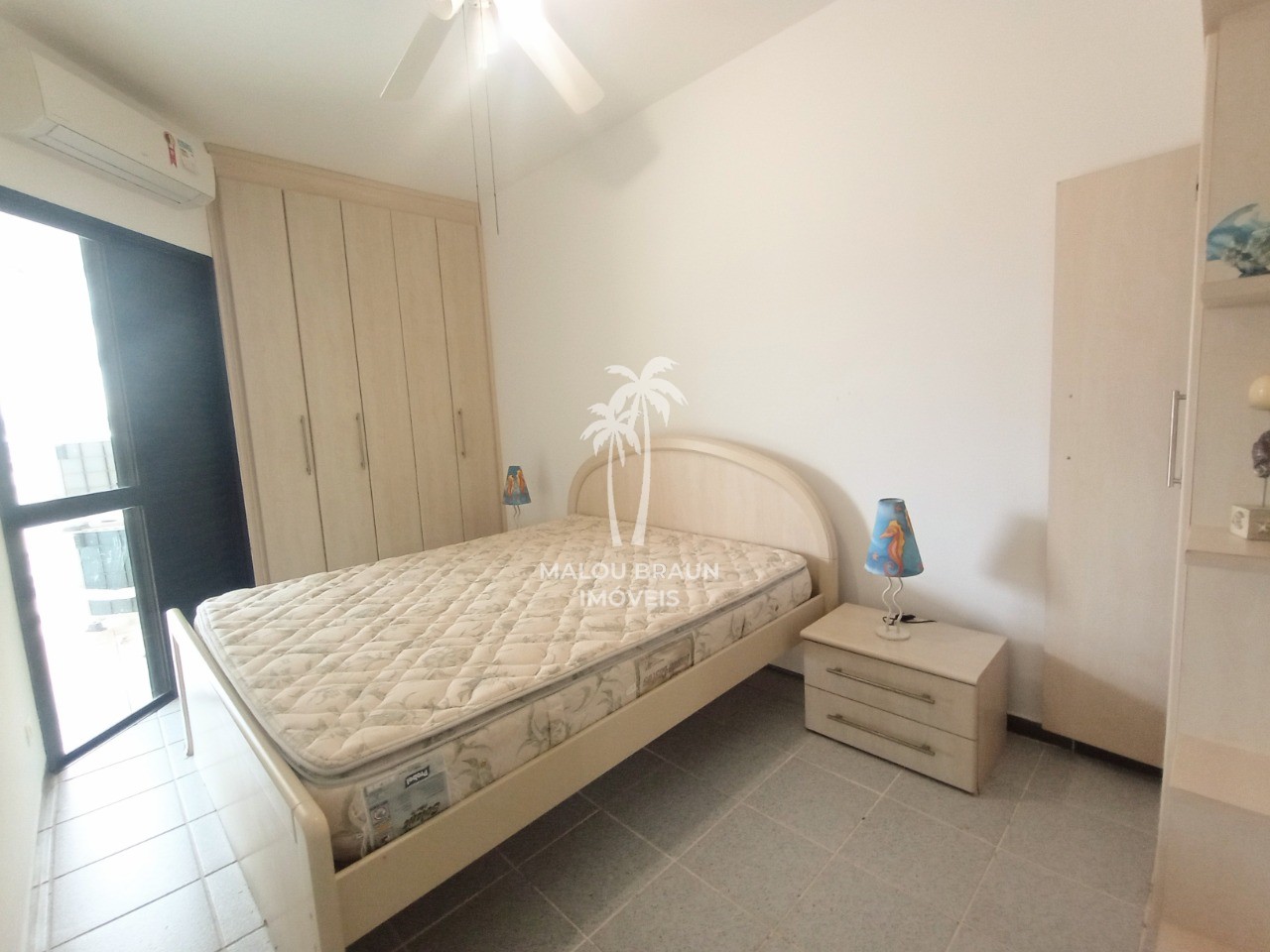 Apartamento para alugar com 2 quartos, 83m² - Foto 9