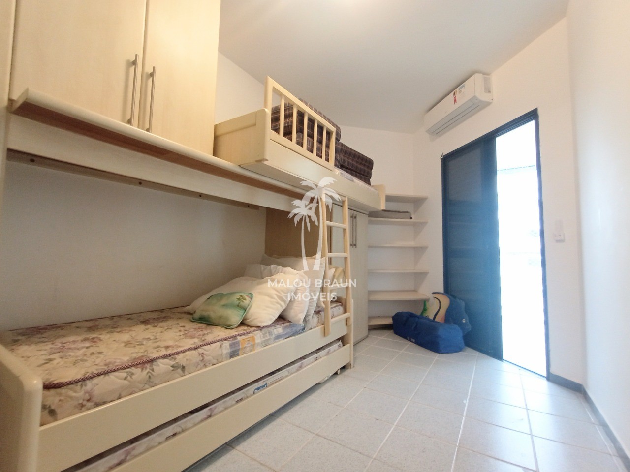 Apartamento para alugar com 2 quartos, 83m² - Foto 12