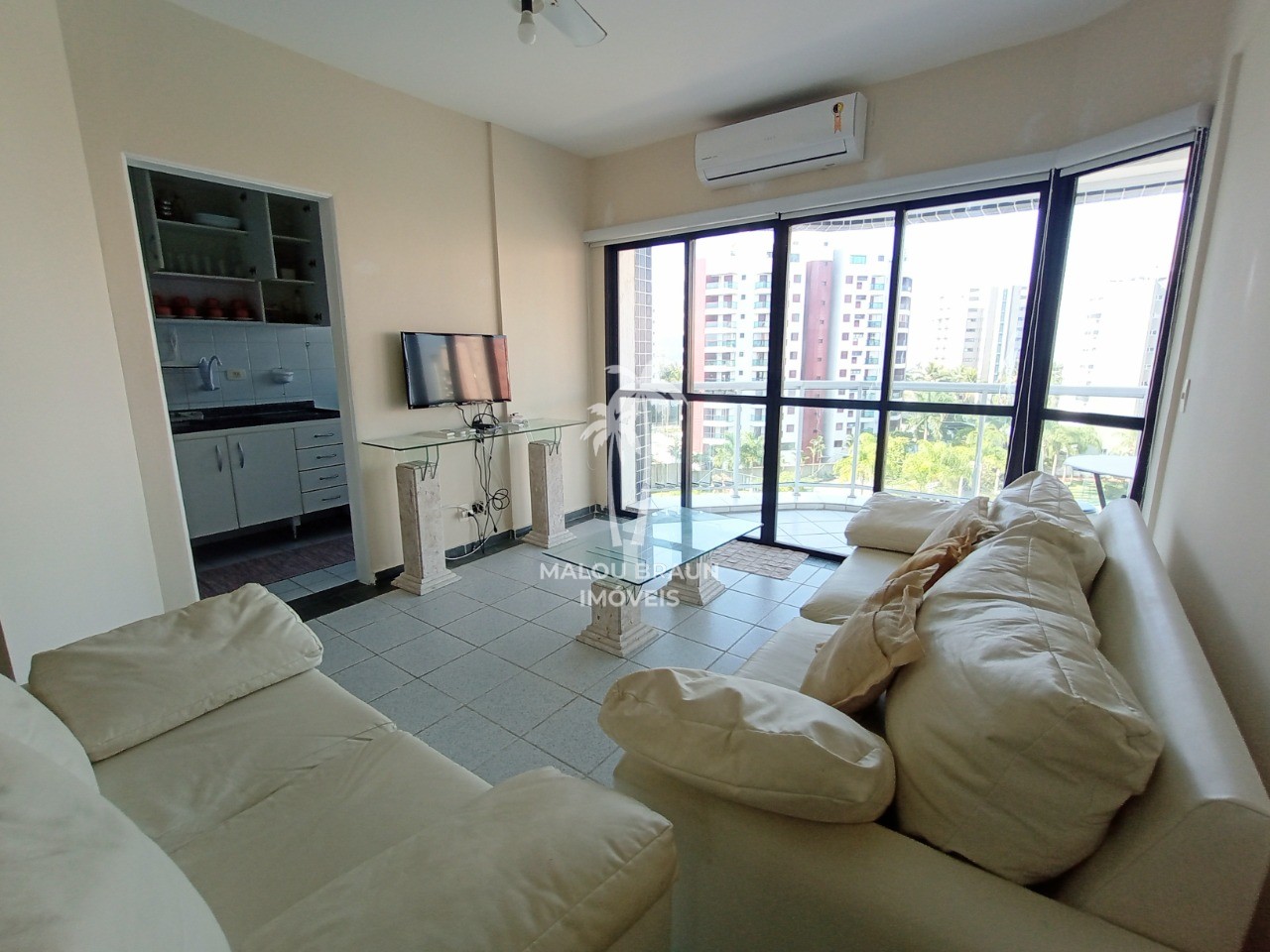 Apartamento para alugar com 3 quartos, 101m² - Foto 3