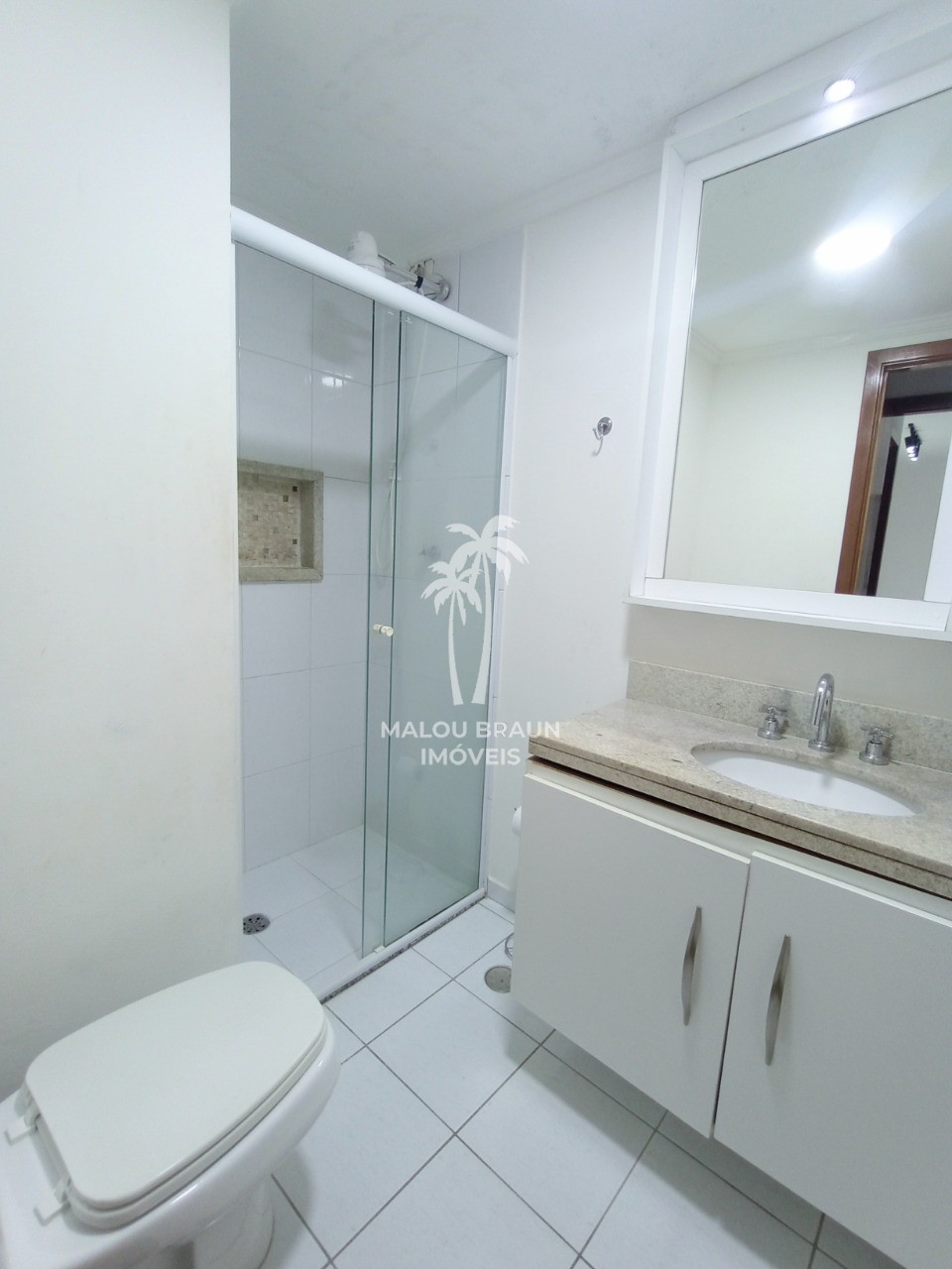 Apartamento à venda com 2 quartos, 80m² - Foto 11