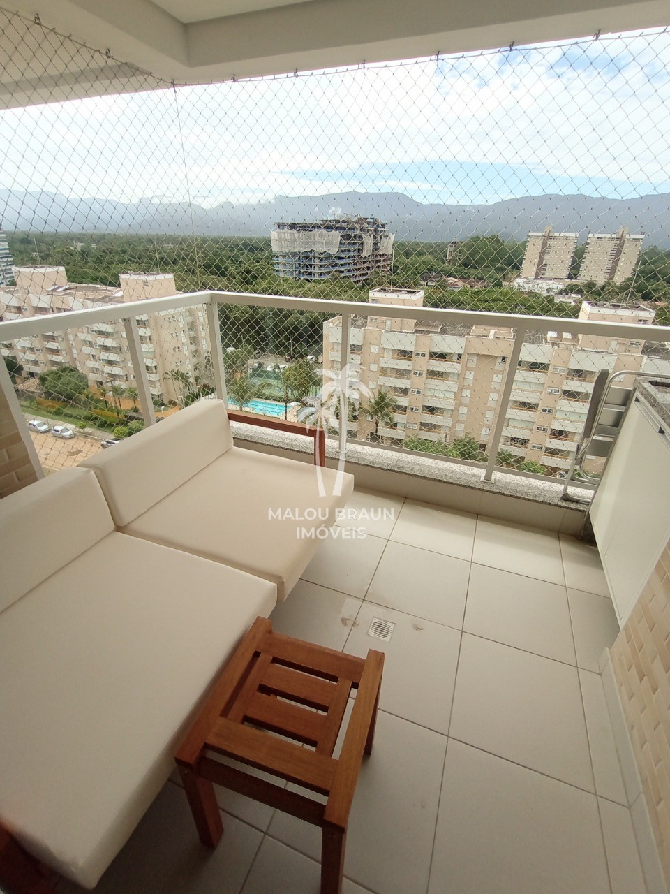 Apartamento à venda com 2 quartos, 69m² - Foto 8