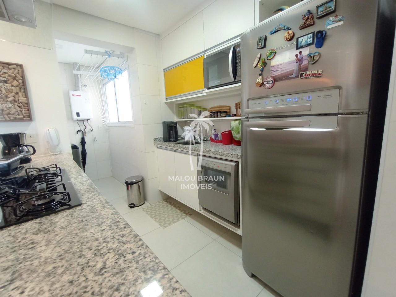 Apartamento à venda com 2 quartos, 69m² - Foto 4