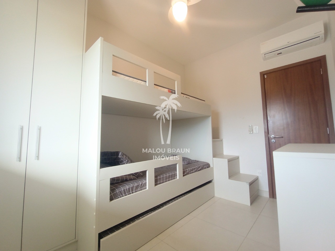 Apartamento à venda com 2 quartos, 69m² - Foto 12