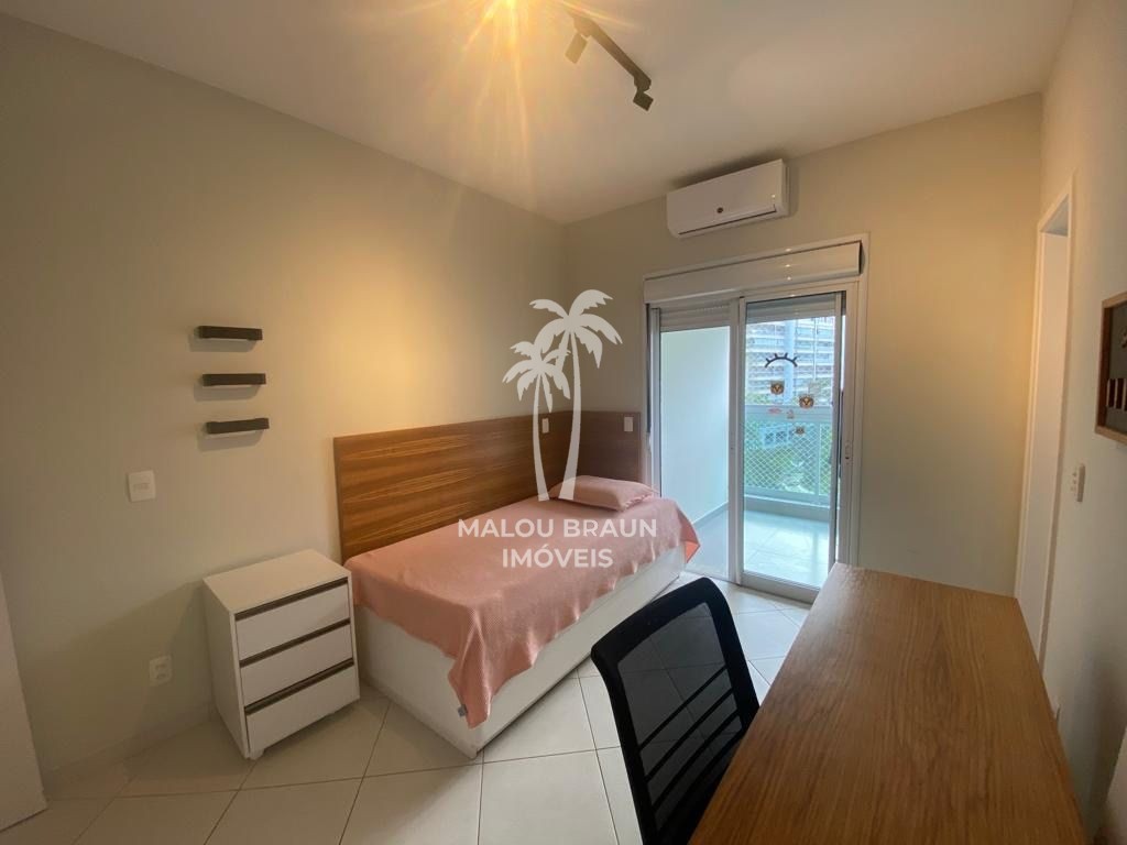 Apartamento para alugar com 3 quartos, 150m² - Foto 10