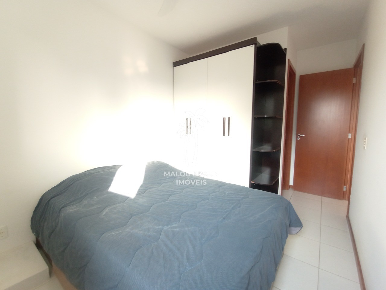 Apartamento à venda com 2 quartos, 62m² - Foto 9