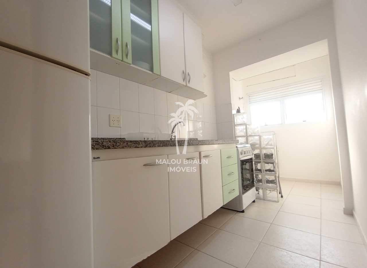 Apartamento à venda com 2 quartos, 62m² - Foto 3