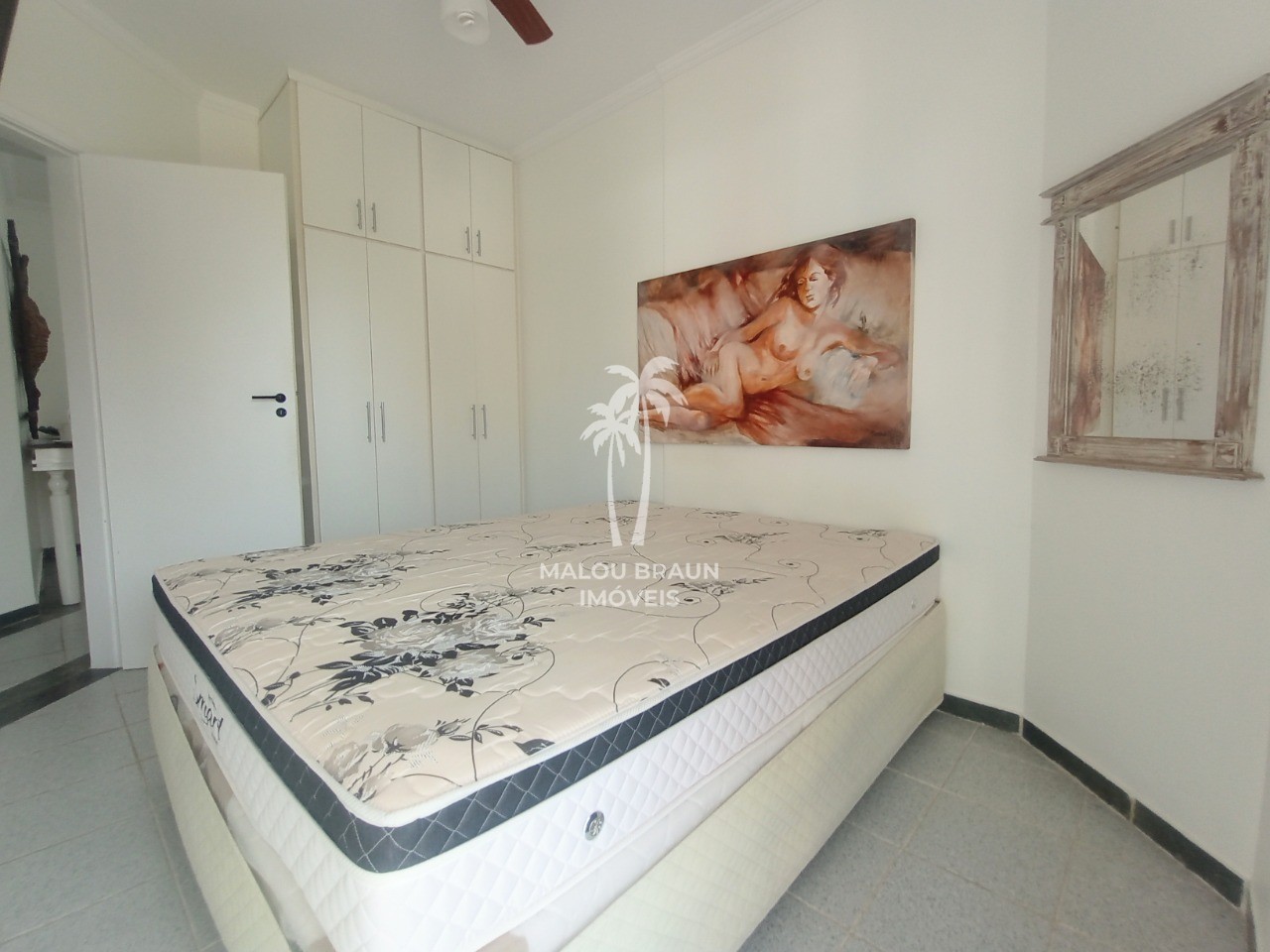 Apartamento para alugar com 3 quartos, 101m² - Foto 11