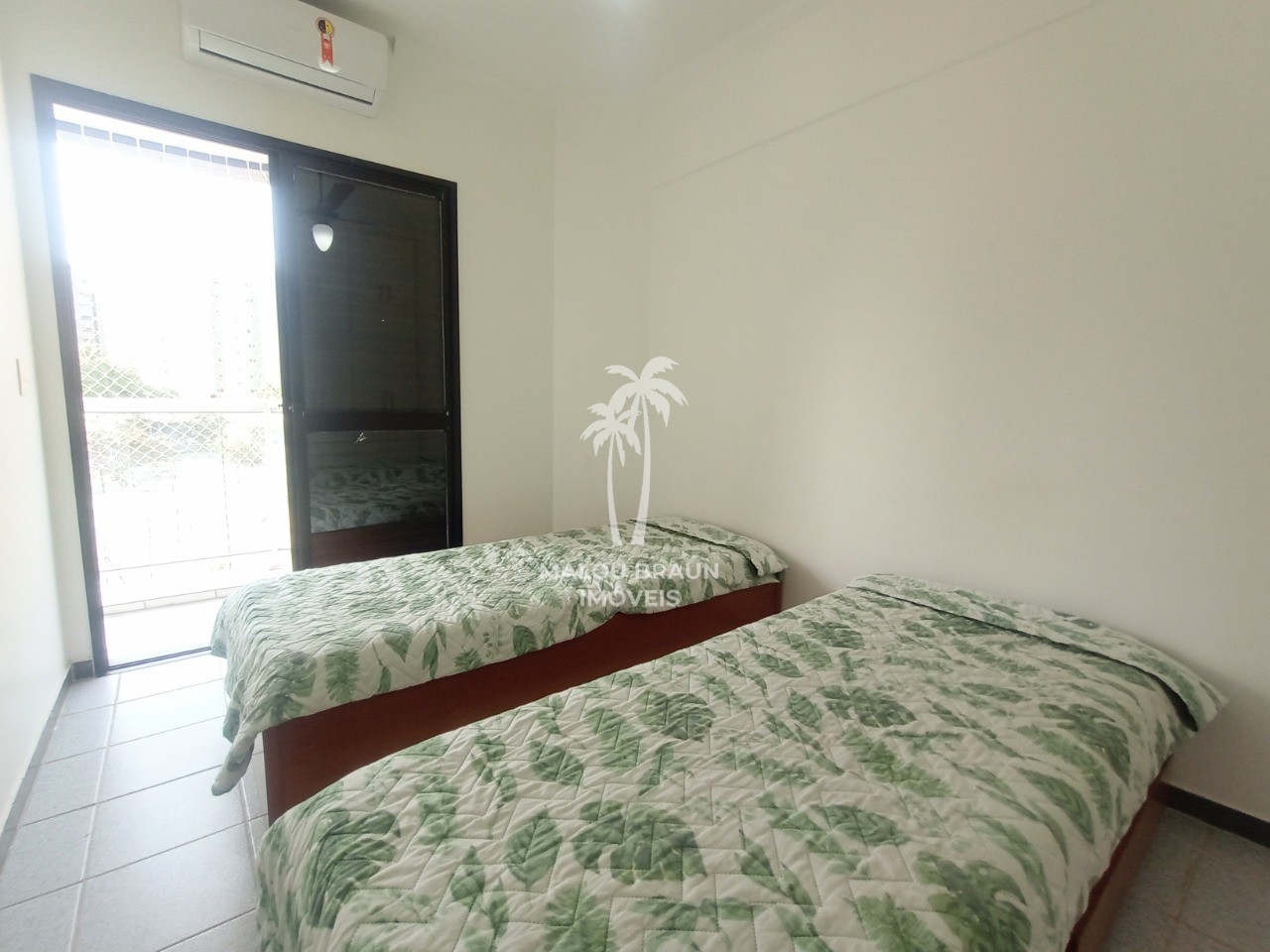 Apartamento para alugar com 3 quartos, 101m² - Foto 14