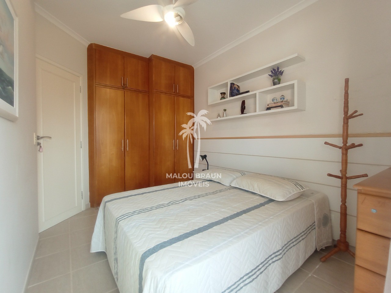 Apartamento para alugar com 3 quartos, 101m² - Foto 10